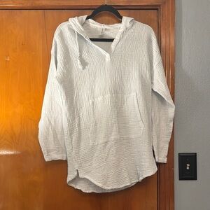 Cotton Gauze White Hooded Pullover with Front Pocket